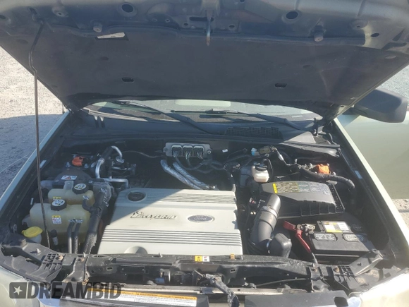2008 Ford Escape Hybrid with VIN 1FMCU49H58KA60224, listed as a Copart auction lot 63947565 with 162,455 mi miles and Clean title. Bid and sale history available at DreamBid. Image 12.
