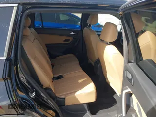 2024 Volkswagen Tiguan SE with VIN 3VV3B7AX5RM027024, listed as a IAAI auction lot 41801265 with 8,101 mi miles and . Bid and sale history available at DreamBid. Image 8.