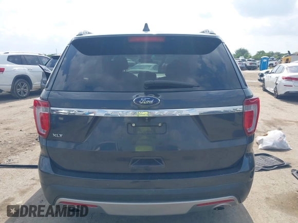 2017 Ford Explorer XLT with VIN 1FM5K7D87HGB52364, listed as a IAAI auction lot 42120368 with 67,825 mi miles and . Bid and sale history available at DreamBid. Image 15.