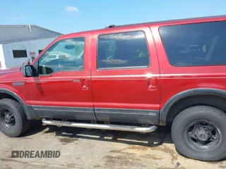 2000 Ford Excursion Limited with VIN 1FMNU43S5YEB26119, listed as a IAAI auction lot 42458492 with 234,586 mi miles and . Bid and sale history available at DreamBid. Image 14.