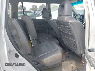 2003 Honda Pilot EX with VIN 2HKYF18593H504030, listed as a IAAI auction lot 35742950 with Not Provided miles and . Bid and sale history available at DreamBid. Image 8.