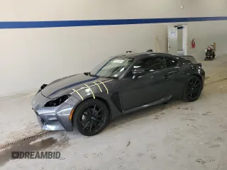 2023 Toyota 86 Premium z VIN JF1ZNBF18P8763745, wystawiony jako Copart lot #55477555 z przebiegiem 45 477 mil mil oraz Szkoda całkowita • Salvage title. Historia ofert i sprzedaży dostępna na DreamBid. Obrazek 1.