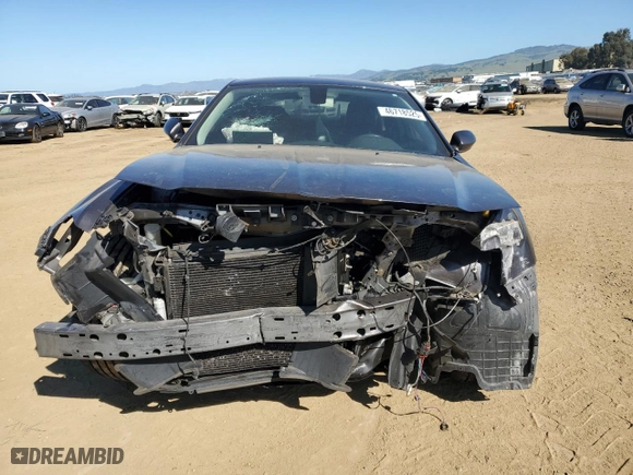 2015 Chrysler 300 Limited with VIN 2C3CCAAG9FH931000, listed as a Copart auction lot 46718525 with 141,930 mi miles and Salvage Title. Bid and sale history available at carsss.com. Image 5.