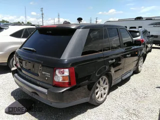 2007 Land Rover Range Rover Sport HSE с VIN SALSK25437A106790, выставлен на аукционе IAAI как лот 42560218 с пробегом 214 365 миль миль и . История ставок и продаж доступна на DreamBid. Изображение 4.