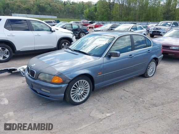 2001 BMW 3 Series 330i with VIN WBAAV53491JS94217, listed as a IAAI auction lot 42039234 with 128,977 mi miles. Bid and sale history available at carsss.com. Image 2.