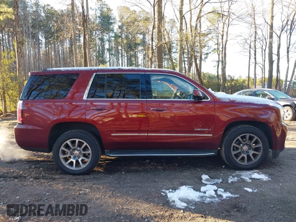 2019 GMC Yukon Denali with VIN 1GKS2CKJ8KR137636, listed as a IAAI auction lot 41264171 with 153,136 mi miles. Bid and sale history available at carsss.com. Image 13.