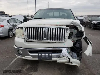 2006 Lincoln Mark LT with VIN 5LTPW18596FJ22426, listed as a Copart auction lot 83656744 with 221,504 mi miles and Salvage Title. Bid and sale history available at carsss.com. Image 5.