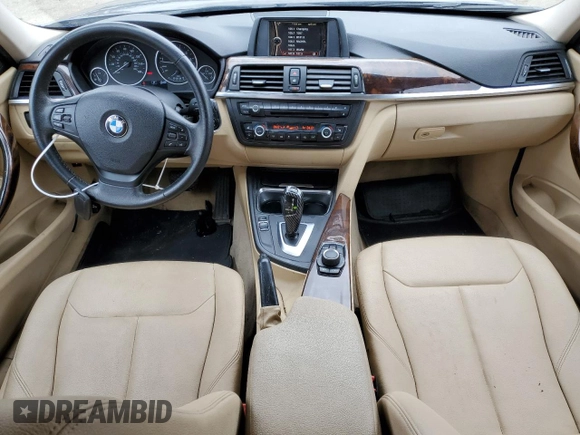 2013 BMW 3 Series 328i xDrive with VIN WBA3B5C52DF590133, listed as a Copart auction lot 47842795 with 133,604 mi miles and Salvage Title. Bid and sale history available at carsss.com. Image 8.