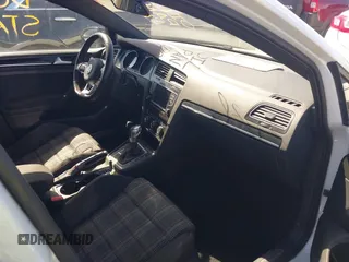 2017 Volkswagen GTI S с VIN 3VW447AU9HM044570, выставлен на аукционе IAAI как лот 41820787 с пробегом 79 950 миль миль и . История ставок и продаж доступна на DreamBid. Изображение 5.