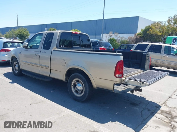 2000 Ford F-150 XL with VIN 1FTRX17L7YKA00540, listed as a IAAI auction lot 42739489 with Not provided miles and . Bid and sale history available at DreamBid. Image 3.