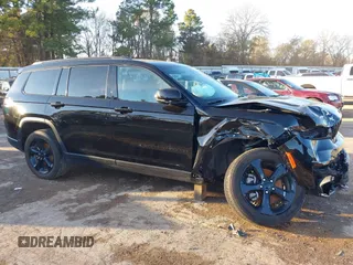 2024 Jeep Grand Cherokee Altitude z VIN 1C4RJKAG3R8918786, wystawiony jako IAAI lot #41312790 z przebiegiem 12 574 mil mil oraz . Historia ofert i sprzedaży dostępna na DreamBid. Obrazek 1.
