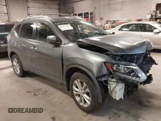2016 Nissan Rogue SV z VIN KNMAT2MV8GP662178, wystawiony jako IAAI lot #41504313 z przebiegiem 101 844 mil mil oraz . Historia ofert i sprzedaży dostępna na DreamBid. Obrazek 1.