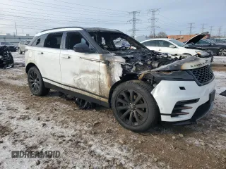 2018 Land Rover Range Rover Velar R-Dynamic SE z VIN SALYL2RN9JA755091, wystawiony jako Copart lot #42573895 z przebiegiem Nie podano mil oraz Szkoda całkowita • Salvage title. Historia ofert i sprzedaży dostępna na DreamBid. Obrazek 4.