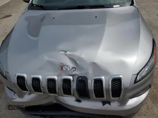 2017 Jeep Cherokee Latitude with VIN 1C4PJMCS9HW634285, listed as a Copart auction lot 59107615 with 136,984 mi miles and Salvage title. Bid and sale history available at DreamBid. Image 12.