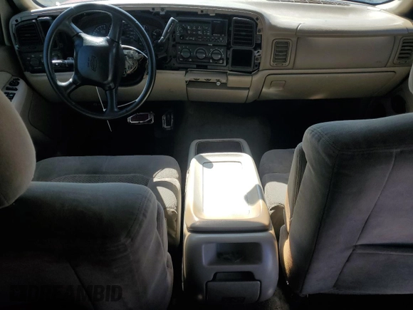 2002 Chevrolet Tahoe LS with VIN 1GNEC13V12R250234, listed as a Copart auction lot 45420765 with 175,526 mi miles and Salvage Title. Bid and sale history available at carsss.com. Image 8.