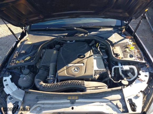 2016 Mercedes-Benz C-Class C 300 Luxury with VIN 55SWF4KB8GU102428, listed as a IAAI auction lot 40804607 with 45,127 mi miles. Bid and sale history available at carsss.com. Image 10.