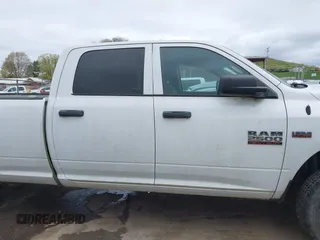 2015 Ram 2500 Tradesman с VIN 3C6TR5HTXFG695405, выставлен на аукционе IAAI как лот 42051190 с пробегом 144 503 миль миль и . История ставок и продаж доступна на DreamBid. Изображение 13.