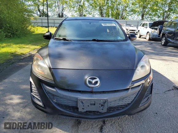 2011 Mazda 3 i Touring z VIN JM1BL1VG9B1359310, wystawiony jako Copart lot #58914225 z przebiegiem 144 919 mil mil oraz Czysty tytuł • Clean title. Historia ofert i sprzedaży dostępna na DreamBid. Obrazek 5.