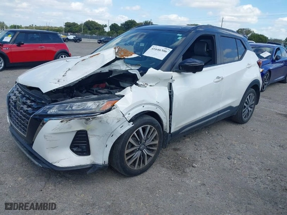 2021 Nissan Kicks SR with VIN 3N1CP5DV1ML474465, listed as a IAAI auction lot 41646306 with 36,518 mi miles. Bid and sale history available at carsss.com. Image 2.