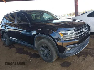 2018 Volkswagen Atlas SE with VIN 1V2CP2CA1JC600999, listed as a IAAI auction lot 42339421 with 133,490 mi miles and . Bid and sale history available at DreamBid. Image 1.