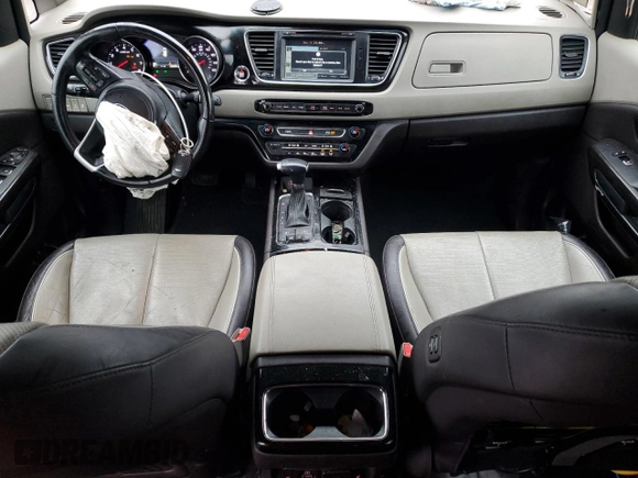 2018 Kia Sedona SX-L with VIN KNDME5C16J6375796, listed as a Copart auction lot 83982744 with 108,289 mi miles and Clean Title. Bid and sale history available at carsss.com. Image 8.