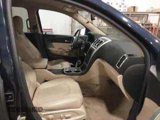 2011 GMC Acadia SLT2 with VIN 1GKKVSED4BJ349486, listed as a IAAI auction lot 40923073 with 182,392 mi miles. Bid and sale history available at carsss.com. Image 5.
