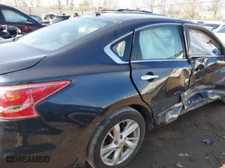 2013 Nissan Altima 2.5 SL with VIN 1N4AL3AP7DC292118, listed as a IAAI auction lot 41886459 with 198,385 mi miles. Bid and sale history available at carsss.com. Image 6.
