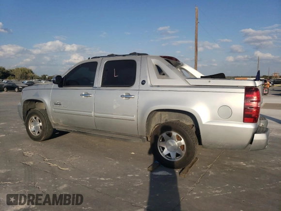 2013 Chevrolet Avalanche LT with VIN 3GNMCFE03DG103295, listed as a Copart auction lot 78496704 with Not Provided miles and Clean Title. Bid and sale history available at DreamBid. Image 2.