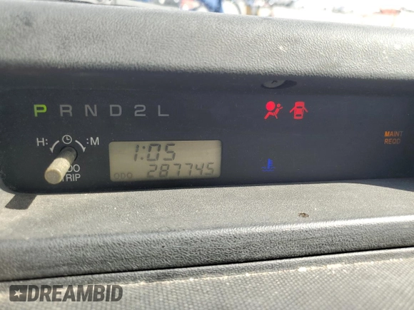 2006 Scion xB with VIN JTLKT324464077932, listed as a Copart auction lot 66619534 with 287,745 mi miles and Salvage Title. Bid and sale history available at DreamBid. Image 9.