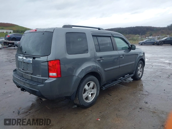 2011 Honda Pilot EX-L with VIN 5FNYF4H67BB001622, listed as a IAAI auction lot 41954379 with 157,910 mi miles and . Bid and sale history available at carsss.com. Image 4.