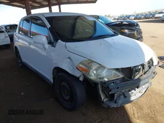 2007 Nissan Versa 1.8 S with VIN 3N1BC13E67L383603, listed as a IAAI auction lot 41993612 with 227,203 mi miles. Bid and sale history available at carsss.com. Image 1.