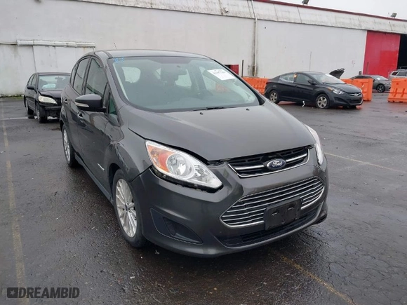2016 Ford C-Max Hybrid SE with VIN 1FADP5AU6GL110884, listed as a IAAI auction lot 41297223 with 42,912 mi miles. Bid and sale history available at carsss.com. Image 6.