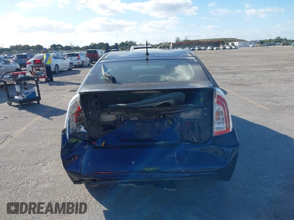 2015 Toyota Prius Four with VIN JTDKN3DU0F0453018, listed as a IAAI auction lot 41309334 with 112,565 mi miles. Bid and sale history available at carsss.com. Image 16.