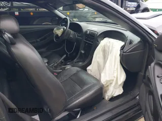 2001 Ford Mustang GT Deluxe с VIN 1FAFP45X11F258695, выставлен на аукционе IAAI как лот 42197786 с пробегом 111 778 миль миль и . История ставок и продаж доступна на DreamBid. Изображение 5.