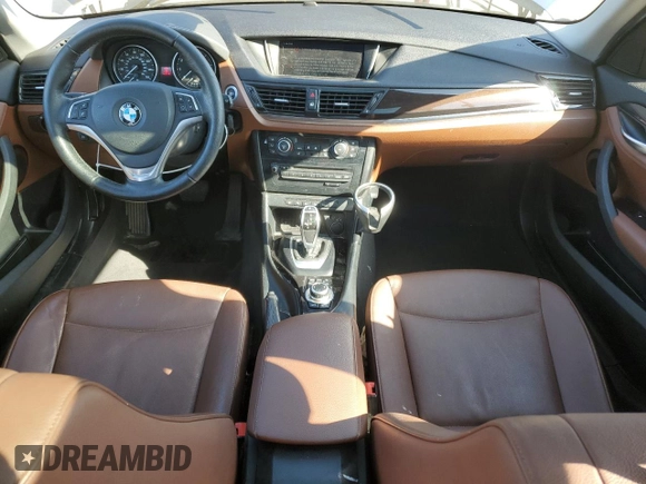2015 BMW X1 xDrive28i with VIN WBAVL1C59FVY31984, listed as a Copart auction lot 49105155 with 135,940 mi miles and Clean Title. Bid and sale history available at carsss.com. Image 8.