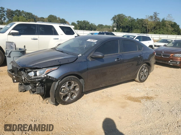 2021 Kia Forte LXS with VIN 3KPF24AD3ME280328, listed as a Copart auction lot 77087964 with 45,869 mi miles and Salvage Title. Bid and sale history available at carsss.com. Image 1.