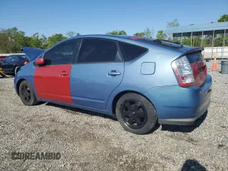 2004 Toyota Prius with VIN JTDKB22U040064768, listed as a Copart auction lot 52414905 with 194,920 mi miles and Salvage Title. Bid and sale history available at carsss.com. Image 2.