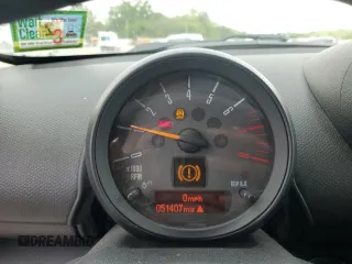 2016 MINI Countryman S с VIN WMWZC5C56GWT39725, выставлен на аукционе Copart как лот 64248495 с пробегом 51 407 миль миль и Списание • Salvage title. История ставок и продаж доступна на DreamBid. Изображение 9.