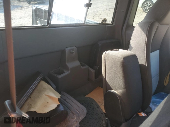 2004 Ford Ranger XLT Appearance with VIN 1FTYR44E54PB13557, listed as a Copart auction lot 56700565 with Not provided miles and Salvage title. Bid and sale history available at DreamBid. Image 10.