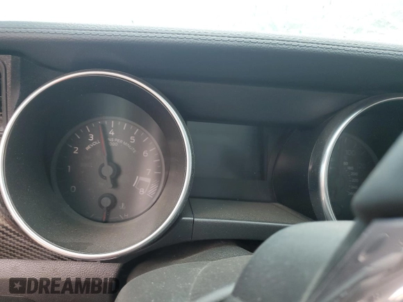2021 Ford Mustang GT z VIN 1FA6P8CF6M5121909, wystawiony jako Copart lot #51241585 z przebiegiem Nie podano mil oraz Nie do naprawy. Historia ofert i sprzedaży dostępna na DreamBid. Obrazek 9.