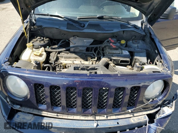 2013 Jeep Patriot Sport z VIN 1C4NJPBAXDD272247, wystawiony jako Copart lot #60102925 z przebiegiem 156 579 mil mil oraz Szkoda całkowita • Salvage title. Historia ofert i sprzedaży dostępna na DreamBid. Obrazek 12.