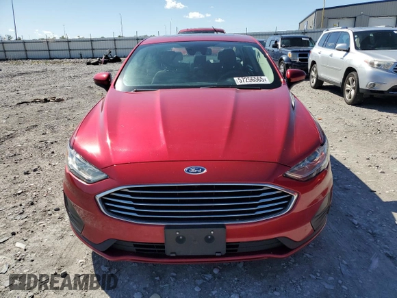 2020 Ford Fusion SE с VIN 3FA6P0T92LR121185, выставлен на аукционе Copart как лот 57256565 с пробегом 87 727 миль миль и Списание • Salvage title. История ставок и продаж доступна на DreamBid. Изображение 5.