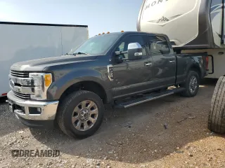2017 Ford F-350 Platinum z VIN 1FT8W3BT6HED92314, wystawiony jako Copart lot #55695235 z przebiegiem 113 463 mil mil oraz Szkoda całkowita • Salvage title. Historia ofert i sprzedaży dostępna na DreamBid. Obrazek 1.