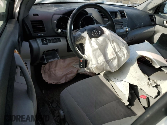 2009 Toyota Highlander Hybrid with VIN JTEEW41A092036819, listed as a Copart auction lot 45483875 with 158,100 mi miles and Salvage Title. Bid and sale history available at carsss.com. Image 8.