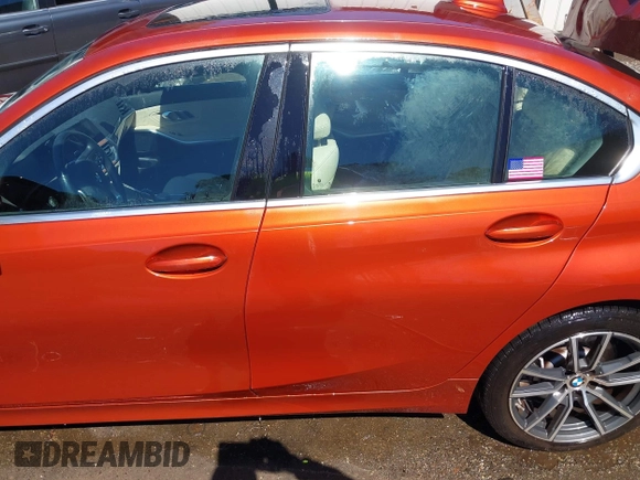 2022 BMW 3 Series 330i с VIN 3MW5R1J08N8C43243, выставлен на аукционе IAAI как лот 41838101 с пробегом 12 749 миль миль и . История ставок и продаж доступна на DreamBid. Изображение 14.