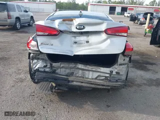 2018 Kia Forte LX with VIN 3KPFL4A78JE212500, listed as a IAAI auction lot 41985165 with 94,462 mi miles. Bid and sale history available at carsss.com. Image 6.