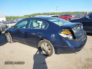 2011 Nissan Altima 2.5 S with VIN 1N4AL2APXBN437017, listed as a IAAI auction lot 42133913 with 145,113 mi miles. Bid and sale history available at carsss.com. Image 3.