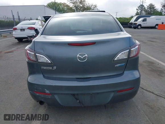 2012 Mazda Mazda3 i Touring with VIN JM1BL1V79C1618007, listed as a IAAI auction lot 41911962 with 192,041 mi miles. Bid and sale history available at carsss.com. Image 15.