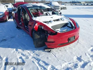 2023 Tesla Model 3 z VIN 5YJ3E1EAXPF449218, wystawiony jako IAAI lot #41251439 z przebiegiem Nie podano mil oraz . Historia ofert i sprzedaży dostępna na DreamBid. Obrazek 1.