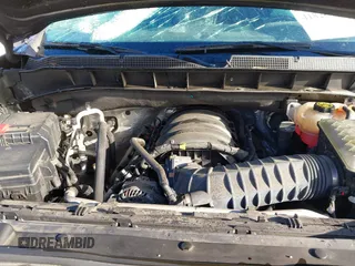 2021 Chevrolet Silverado 1500 LT z VIN 3GCUYDED3MG103587, wystawiony jako IAAI lot #41820846 z przebiegiem 101 809 mil mil oraz . Historia ofert i sprzedaży dostępna na DreamBid. Obrazek 10.